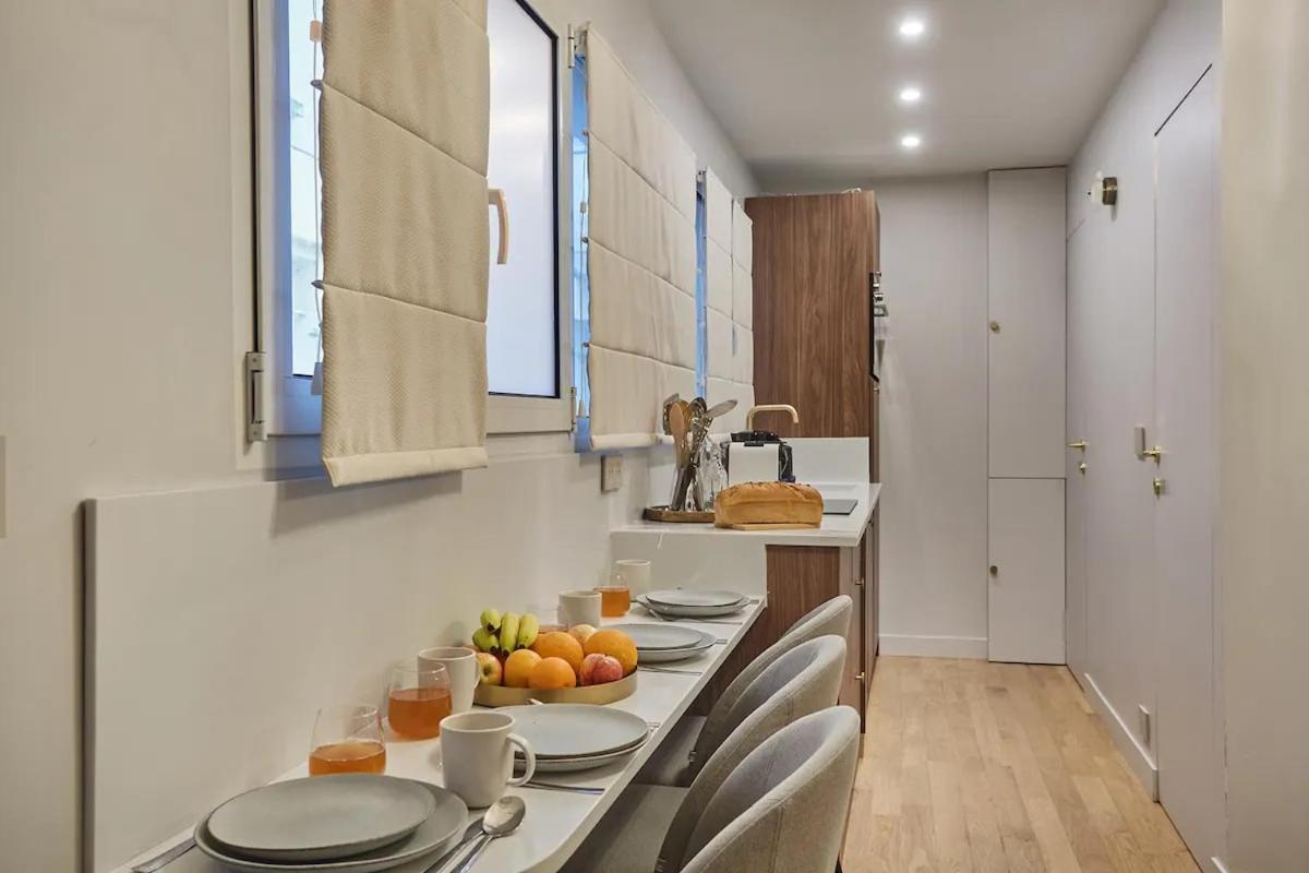 Place De La Bastille Cozy And Modern 2bd Appartement Parijs