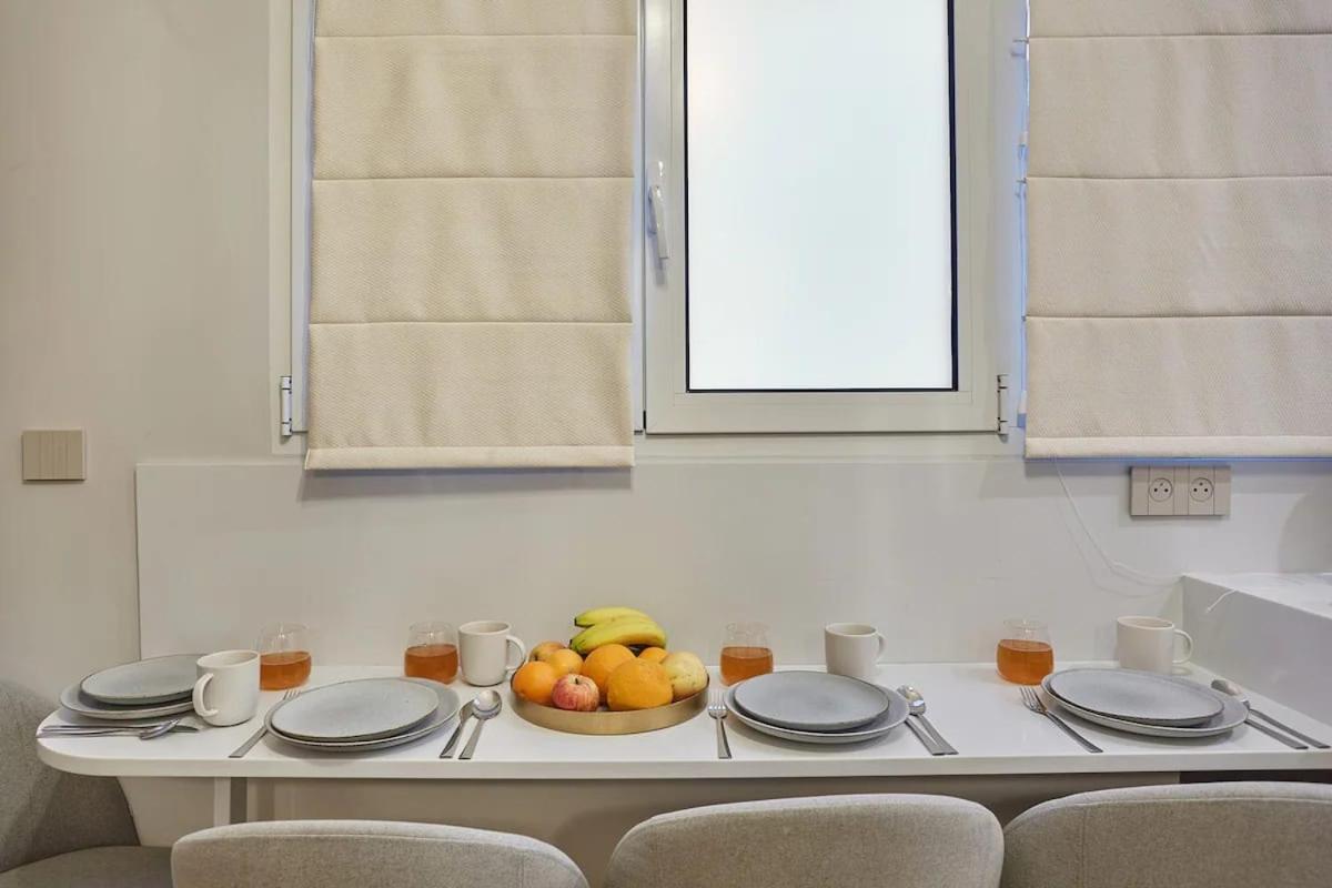 Place De La Bastille Cozy And Modern 2bd * Parijs